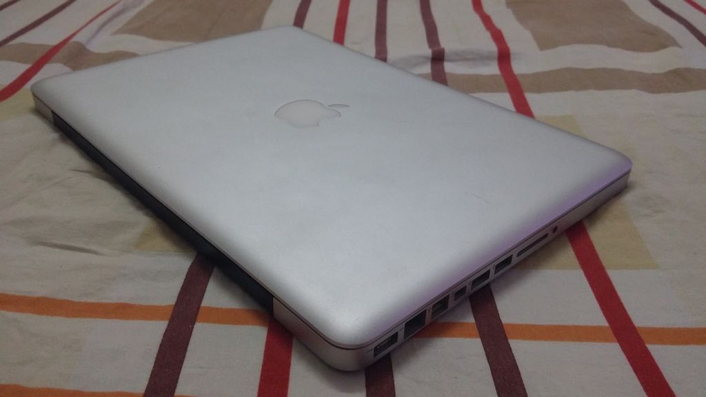 bán dùm ông cậu con Macbook Pro 13inch model 2011 - rất nhiều hình thật - máy tuyệt đẹp - nguyên zin - 6