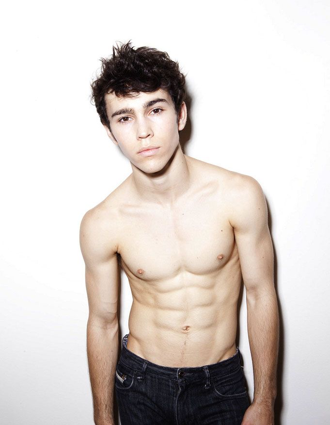 Fmforums Max Schneider Oo Incl Shirtless Abs Trail Pits