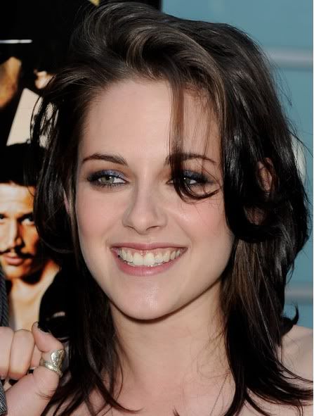 kristen stewart hairstyles in twilight. Kristen Stewart#39;s Medium Wavy