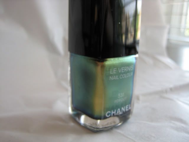 Chanel,Fall 2011,Peridot,green,duochrome,gold