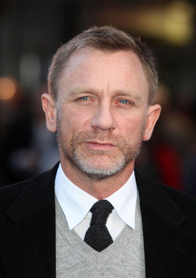 MALE CELEBRITIES: Daniel Craig at The Adventures of TIntin showing some ...